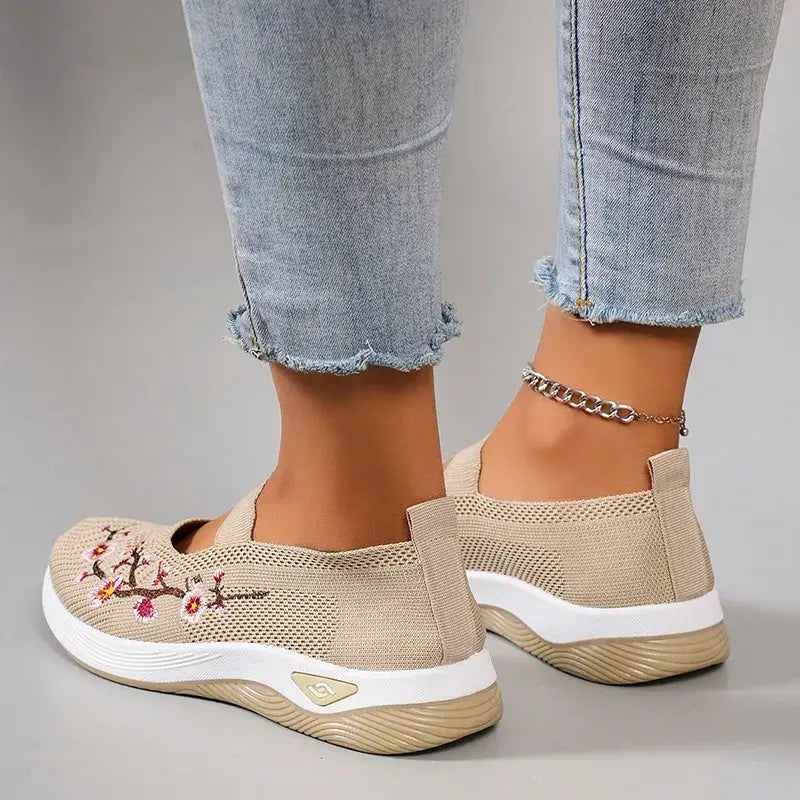 Women's Casual Breathable Slip On Orthopaedic Walking Shoes