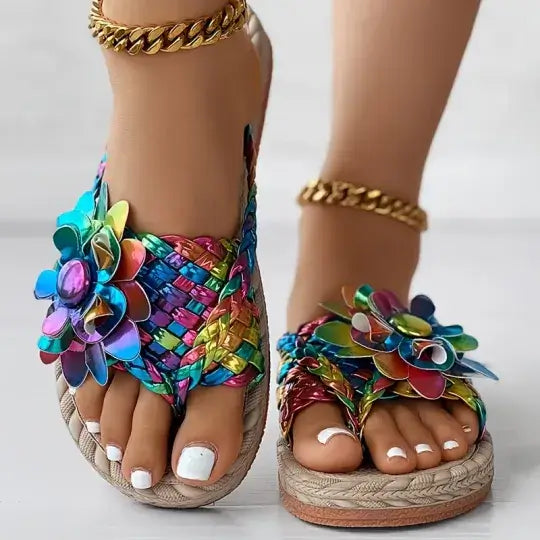 Women's Elegant Rhinestone Flower Flat Sandals